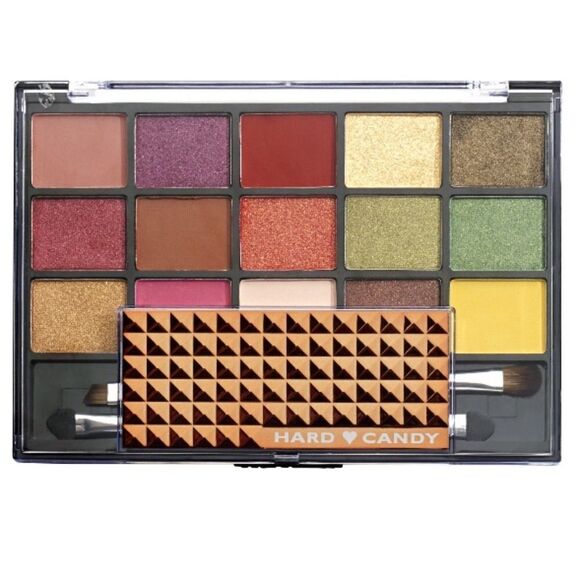 Earthy Eyeshadow Palette - Picture 3 of 3